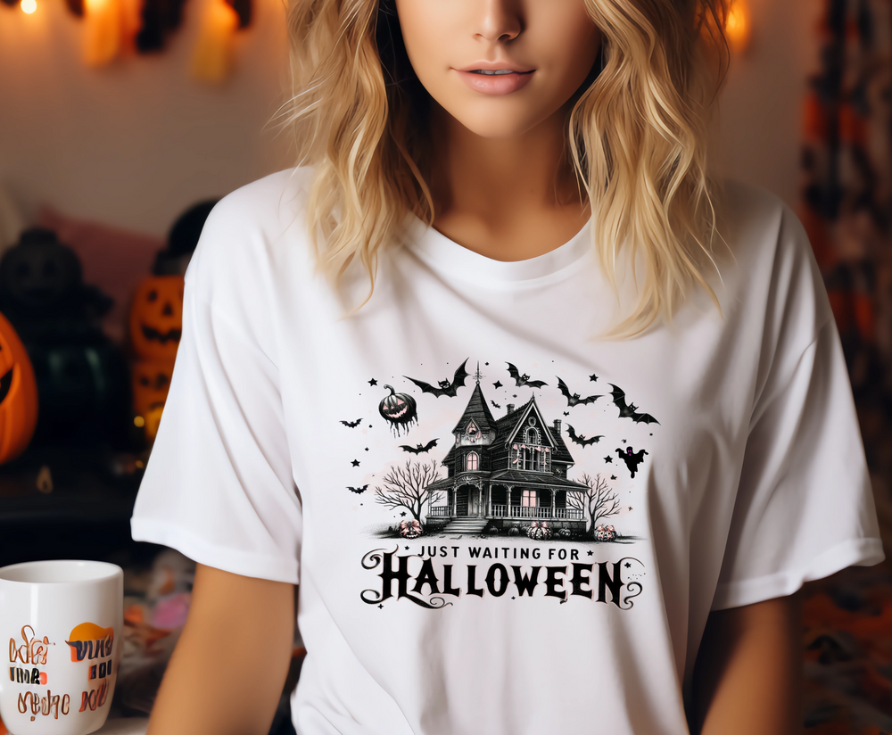 Halloween Haunted House - Adult T-Shirt