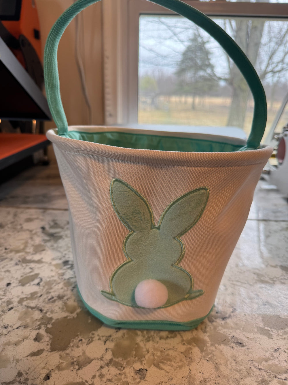 Easter Basket - Embroidery