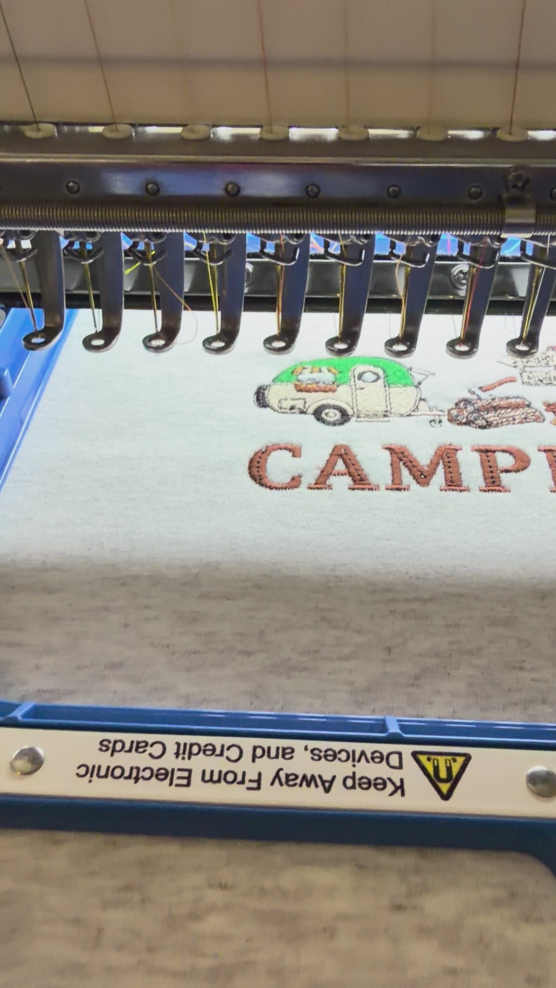 Camping Life - Crewneck Adult Embroidery